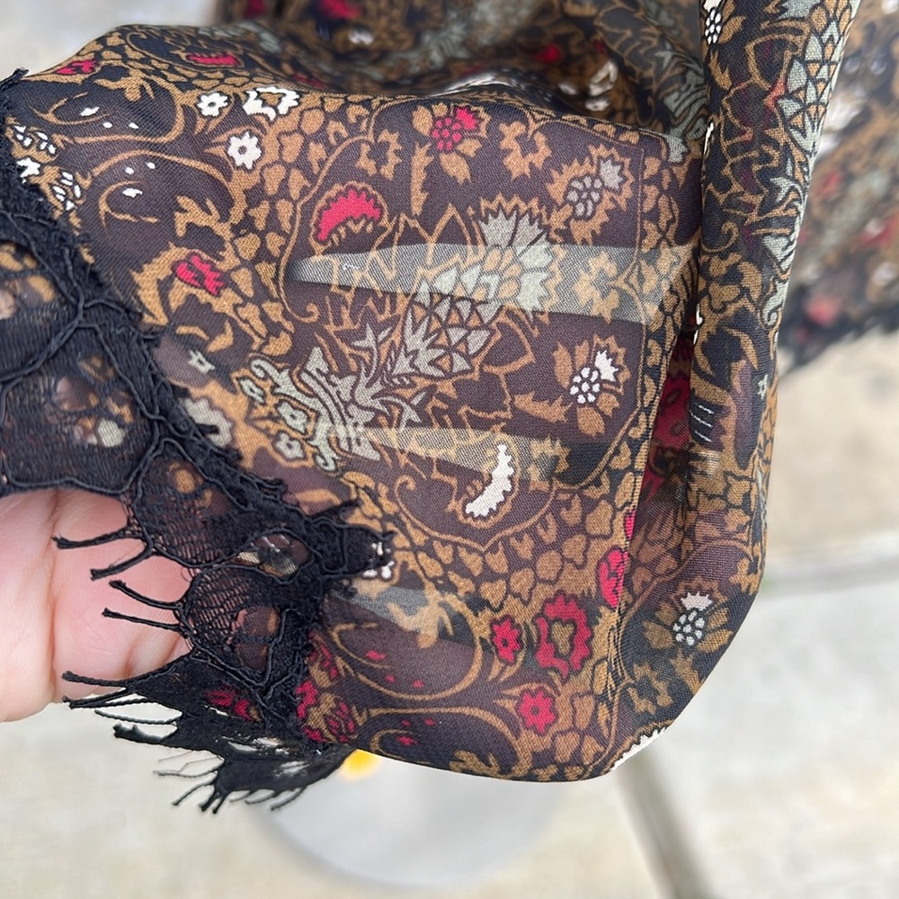 🎨Max Studio multi color sheer with lace long sleeves bohemian blouse size Large - Picture 7 of 9